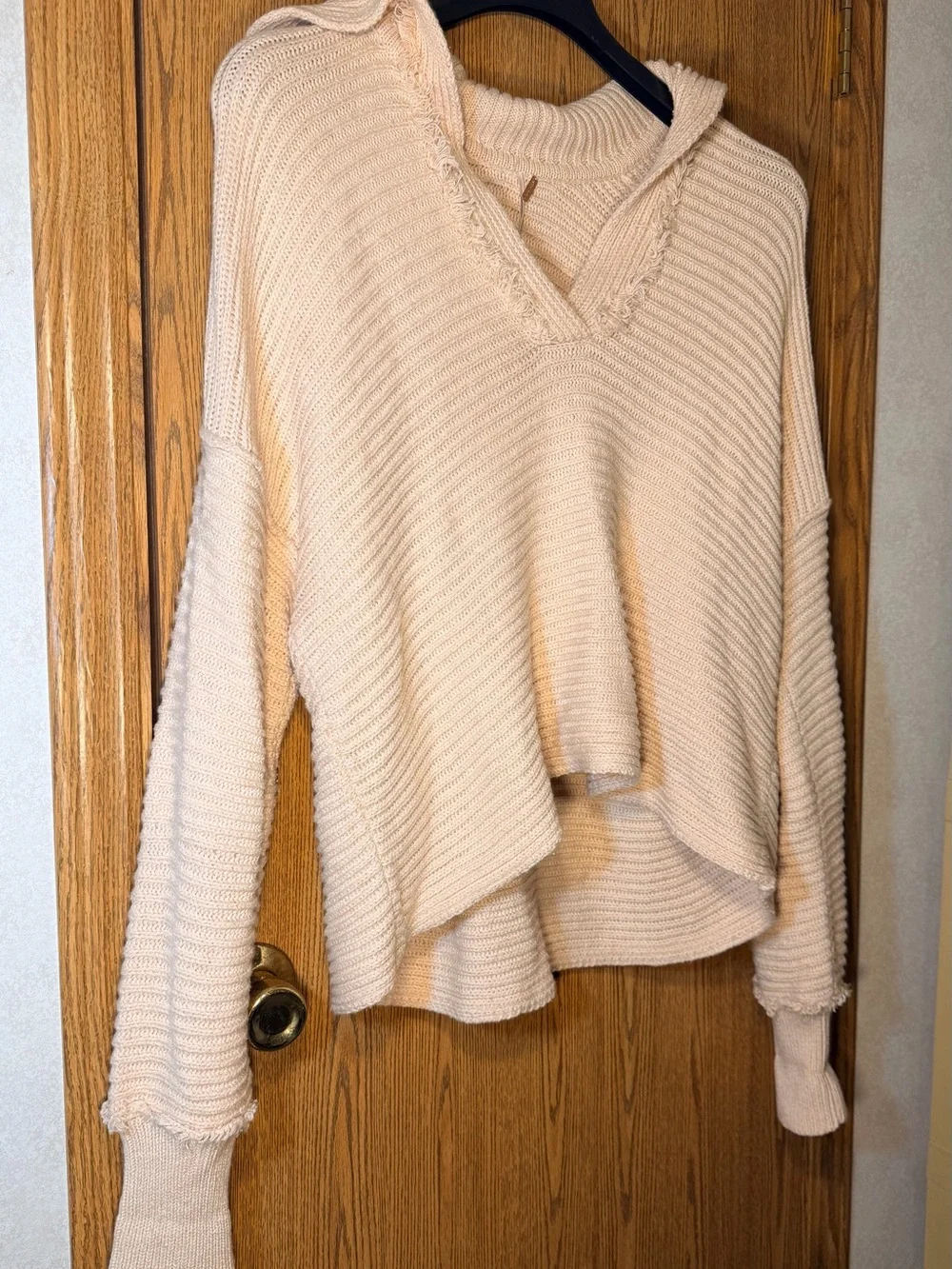 Free People Marlie Dusty Rose V‑Neck Fringed Ribbed Sweater